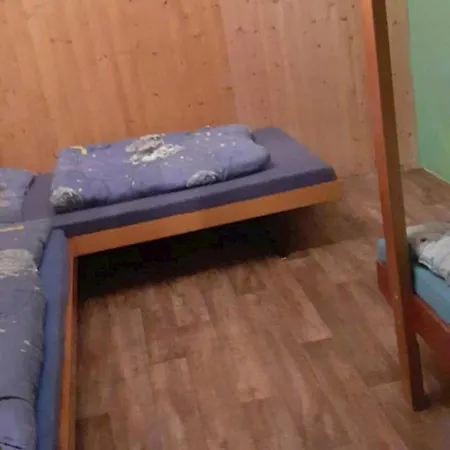 Pod Navsi -