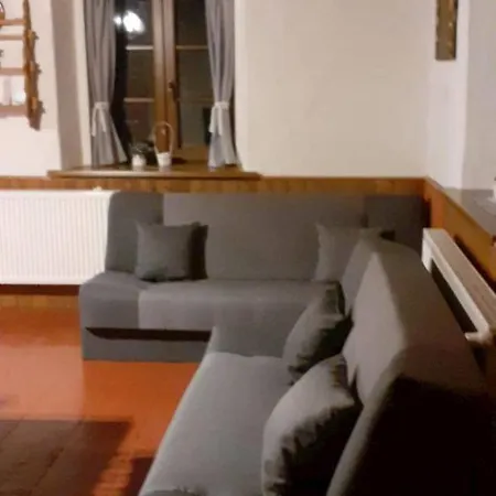 Semesterbostad Pod Navsi - *